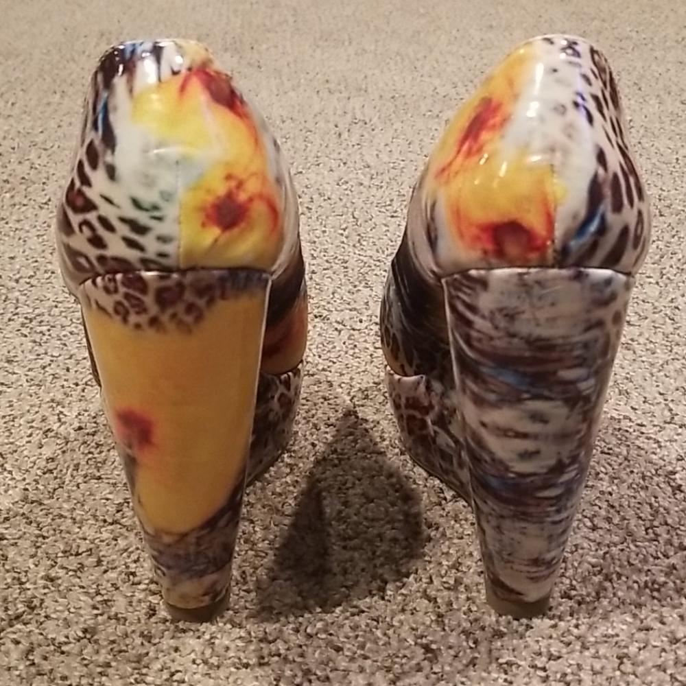 Zigisoho | Wedges - Picture 3 of 12